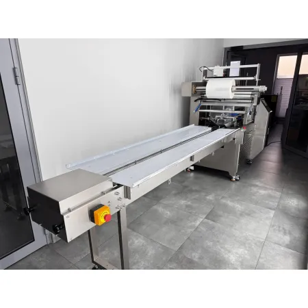 maszyna pakująca typu flow pack DFG-280A PRO-15